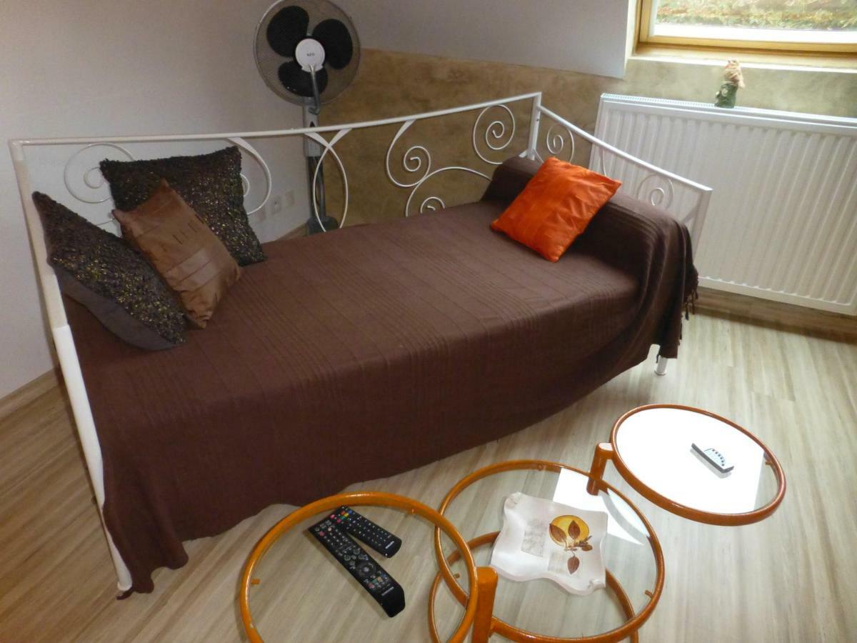Chambres D'Hote Le Marronnier Champrougier Εξωτερικό φωτογραφία